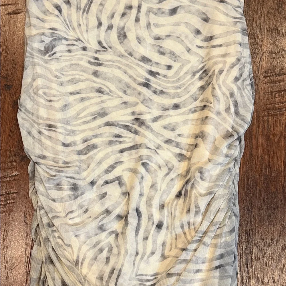 CM🩷 Jane and Delancey Zebra Print Tank Top - Cream and Gray